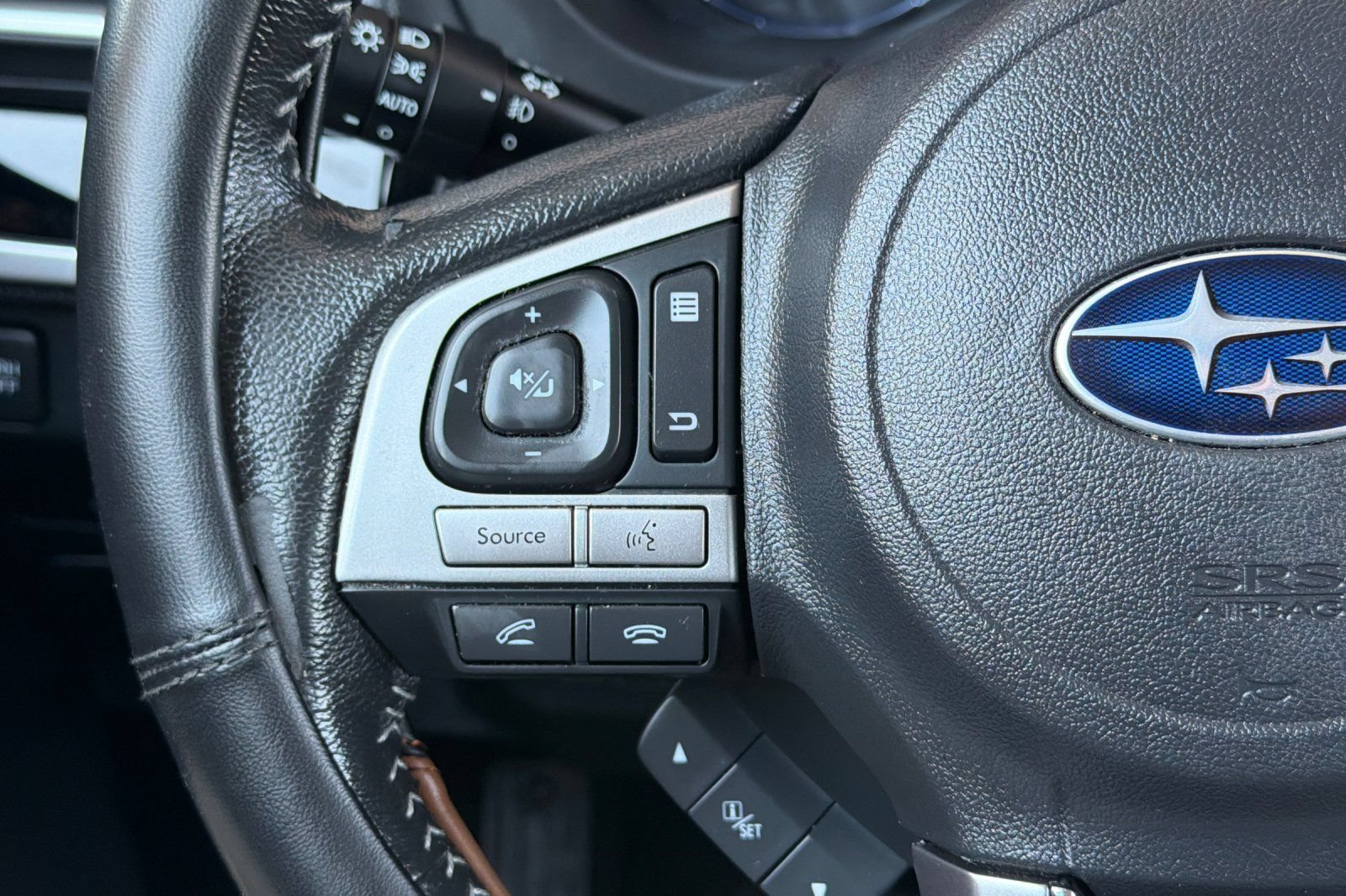 Used 2018 Subaru Forester 2.5i Touring w/ Popular Package #2 AWD/4WD image 30