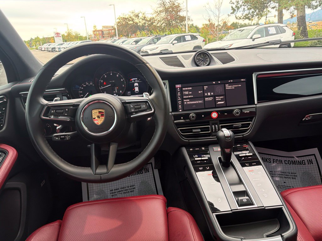 Used 2023 Porsche Macan Turbo AWD/4WD image 22