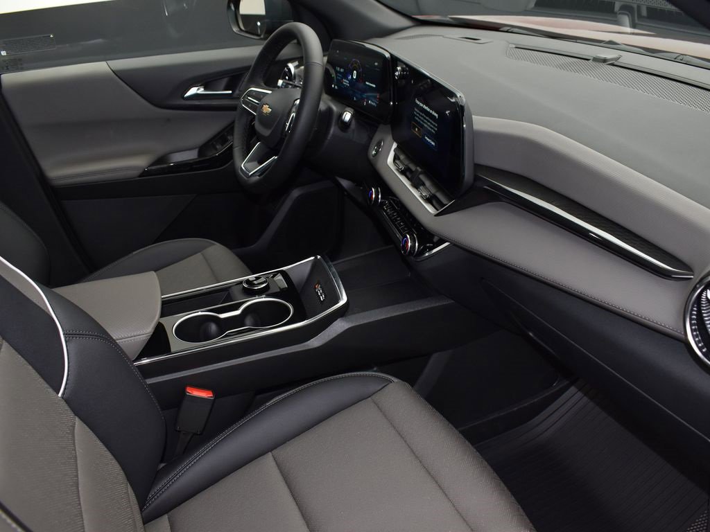 New 2026 Chevrolet Equinox LT w/ Convenience Package II image 22