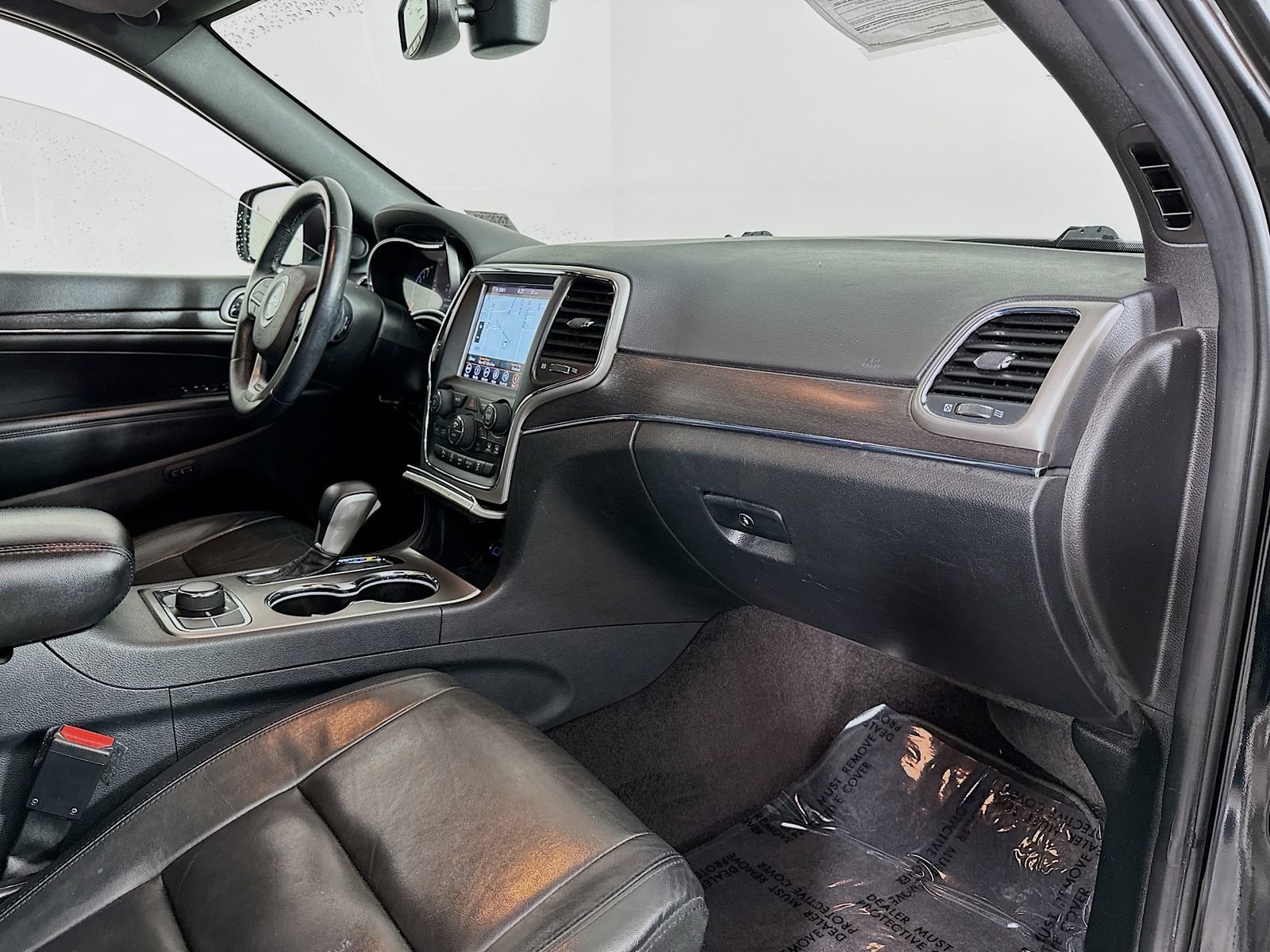 Used 2018 Jeep Grand Cherokee Limited AWD/4WD image 29