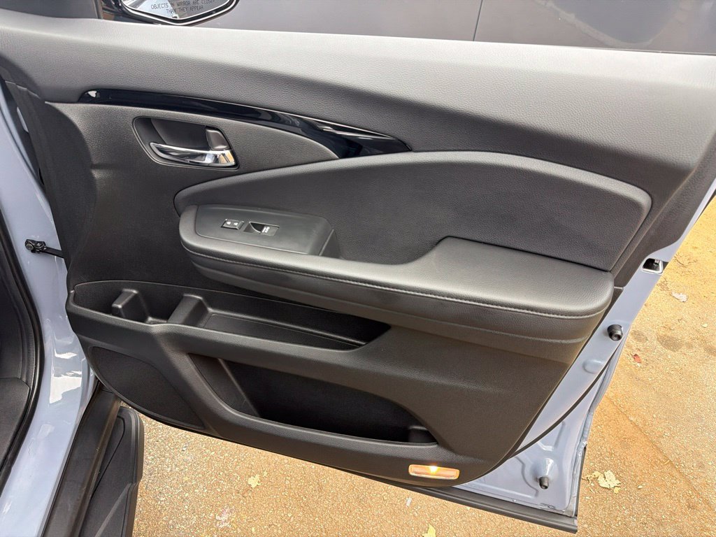 Used 2022 Honda Pilot Touring image 31