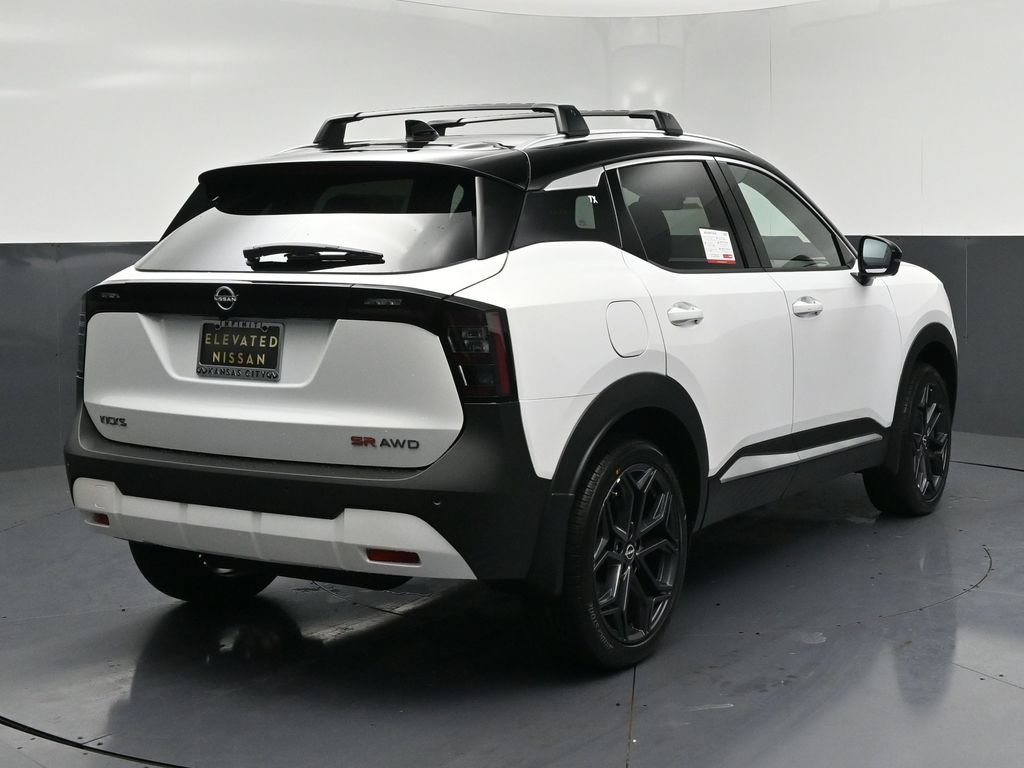 New 2026 Nissan Kicks SR AWD/4WD image 4