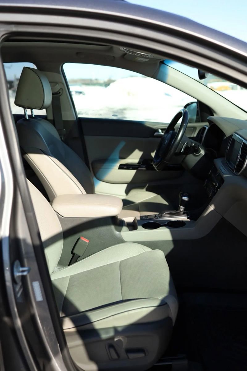 Used 2018 Kia Sportage SX image 52