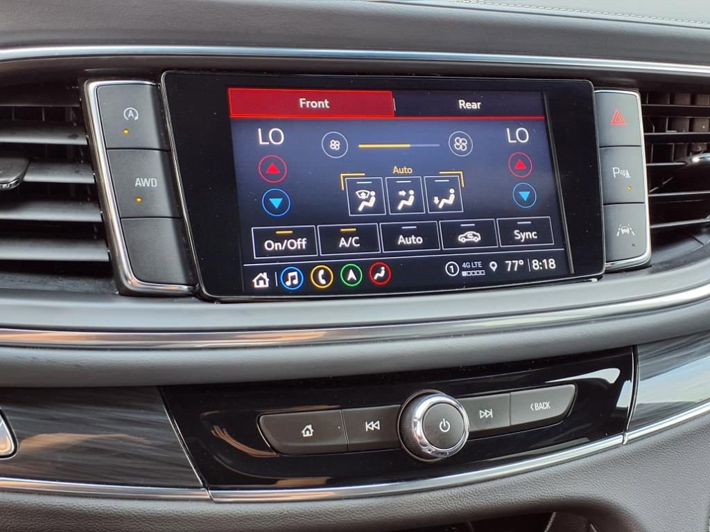 Used 2024 Buick Enclave Premium image 7