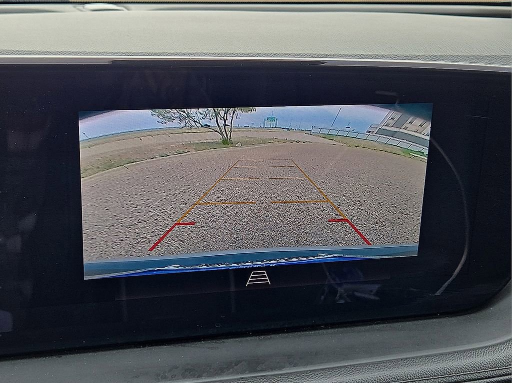 Used 2025 Buick Encore GX Preferred image 27