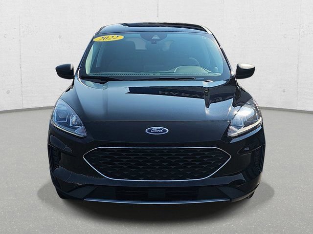 Used 2022 Ford Escape SE w/ Convenience Package image 2