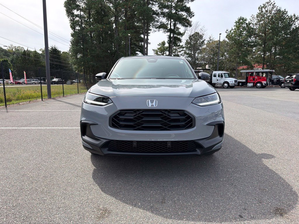 Used 2024 Honda HR-V Sport image 3