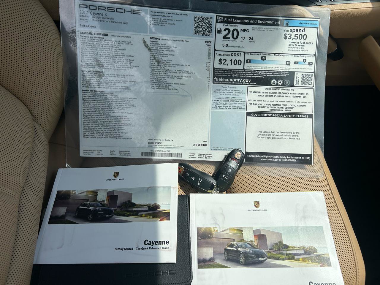Used 2017 Porsche Cayenne S w/ Premium Plus Package AWD/4WD image 35