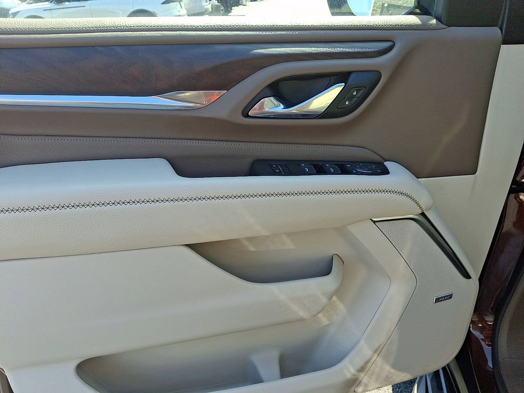 Used 2023 GMC Yukon XL Denali w/ LPO, Floor Liner Package AWD/4WD image 13
