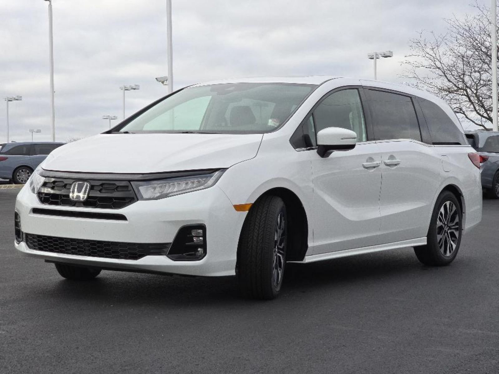 New 2026 Honda Odyssey Elite image 4