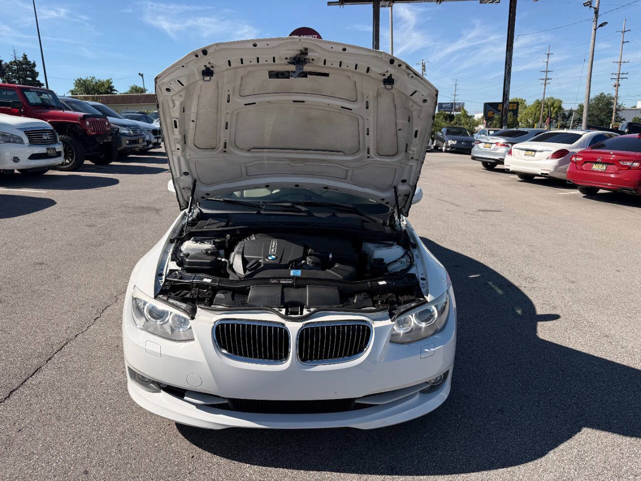 Used 2011 BMW 335i xDrive Coupe w/ Premium Pkg AWD/4WD image 10