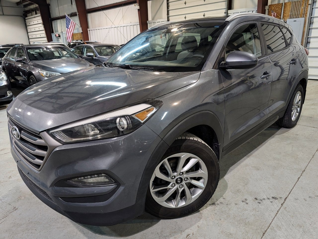 Used 2016 Hyundai Tucson SE w/ Option Group 02 image 1