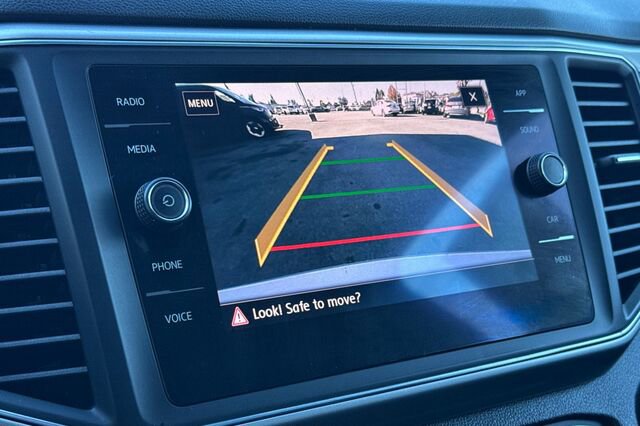 Used 2018 Volkswagen Atlas SE image 20