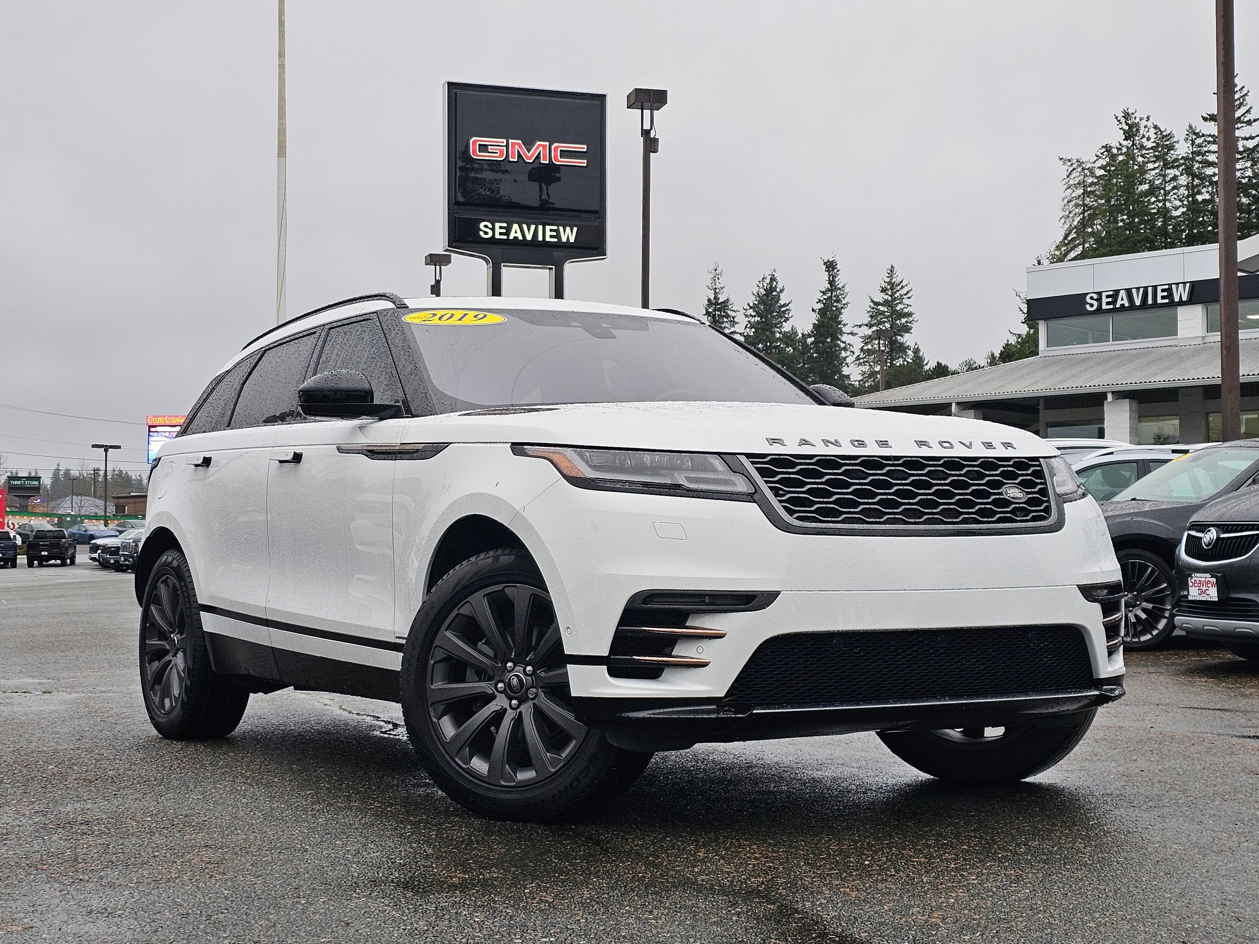 Used 2019 Land Rover Range Rover Velar R-Dynamic SE image 1