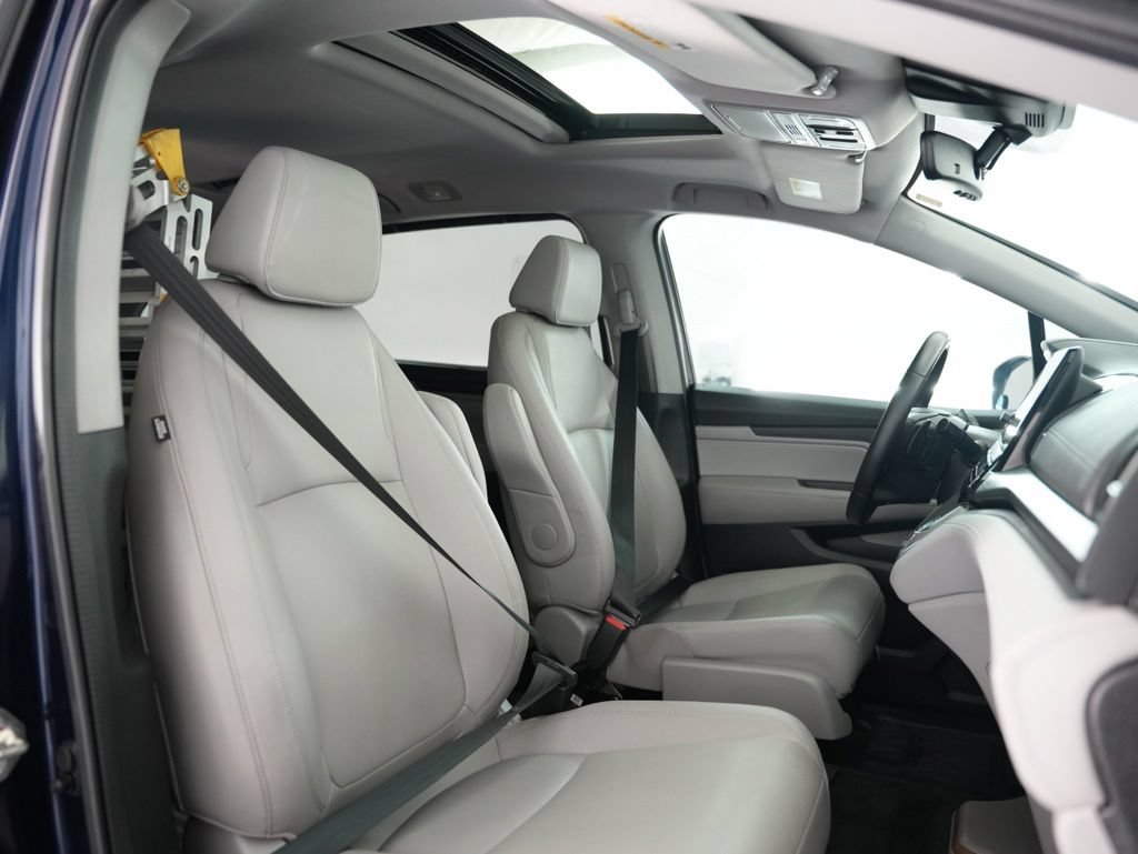 Used 2018 Honda Odyssey EX-L image 42