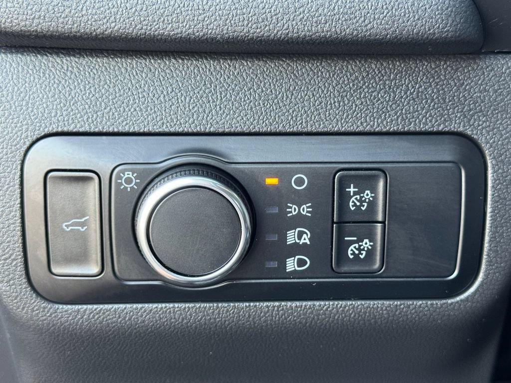 Used 2024 Ford Escape Active w/ Tech Pack #1 AWD/4WD image 18
