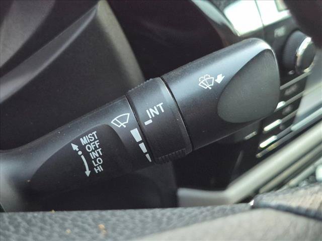 Used 2014 Toyota Corolla LE FWD image 6