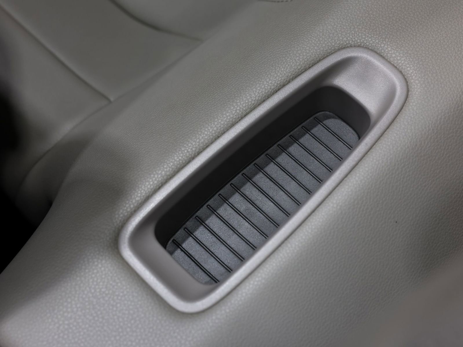 Used 2013 Porsche 911 Carrera image 30