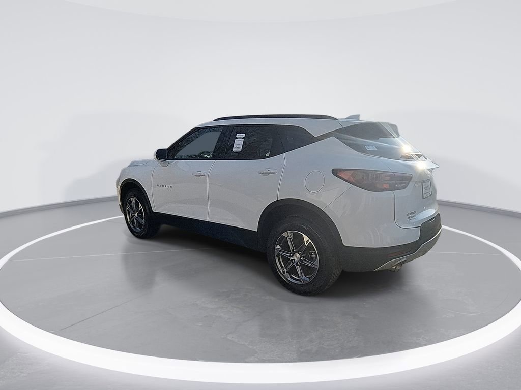 Used 2024 Chevrolet Blazer LT w/ Convenience Package image 6