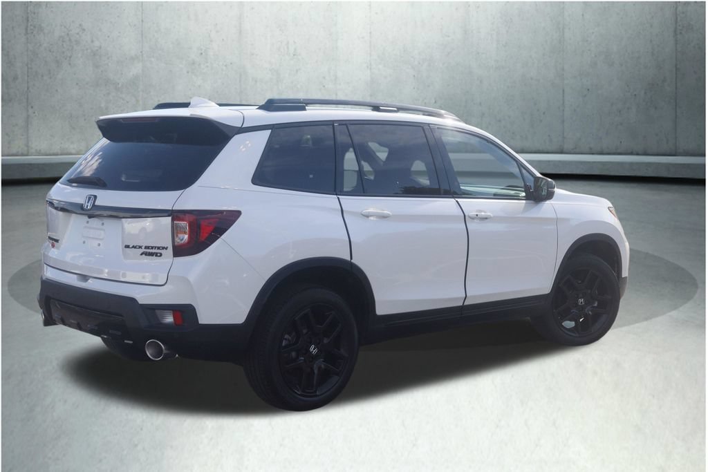 Used 2024 Honda Passport Black Edition image 12