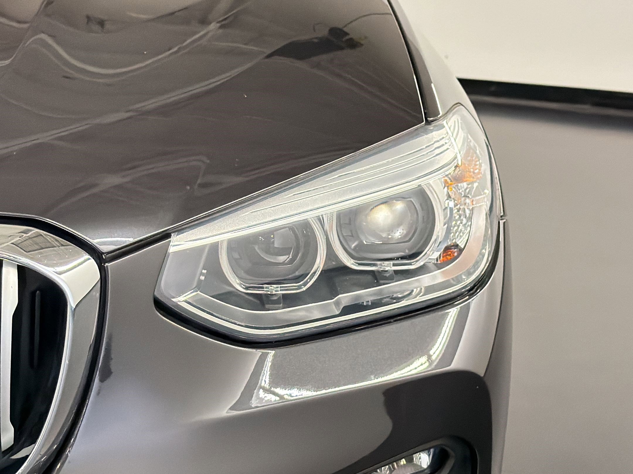 Used 2021 BMW X3 xDrive30i AWD/4WD image 11