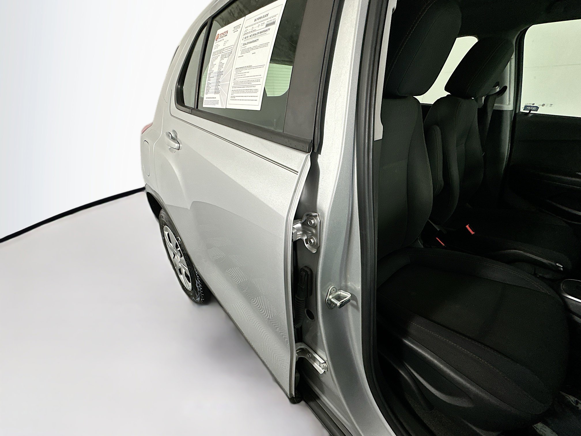 Used 2018 Chevrolet Trax LS FWD image 26