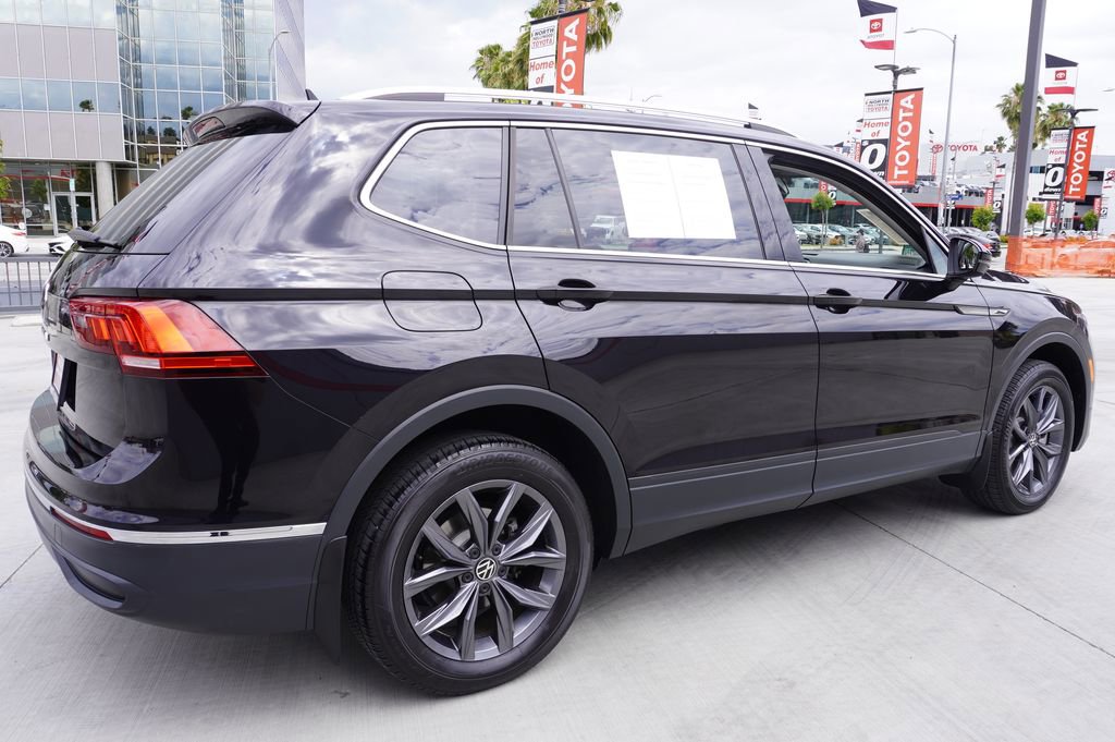 Used 2022 Volkswagen Tiguan SE FWD image 7