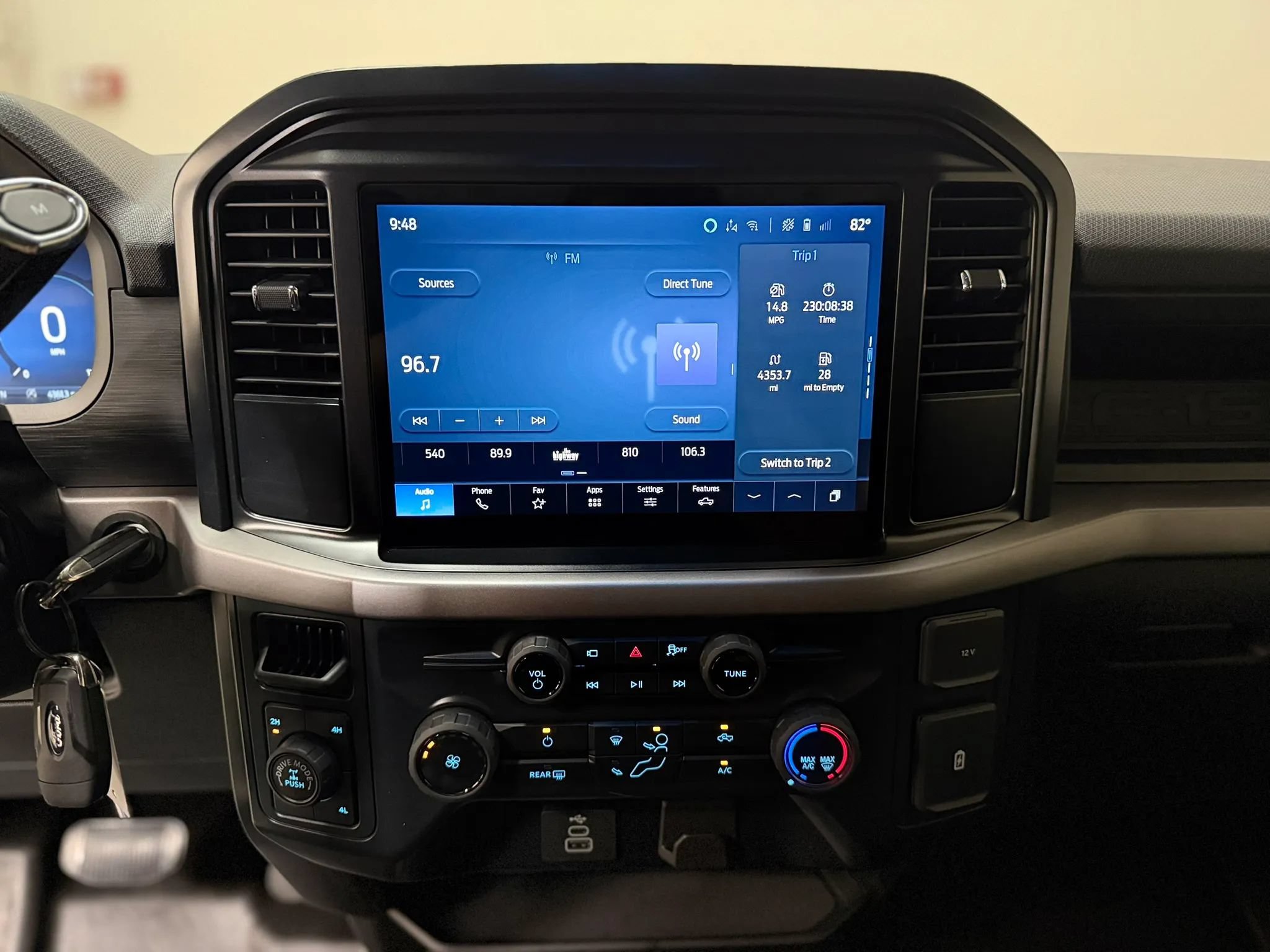 Used 2025 Ford F150 XL AWD/4WD image 19