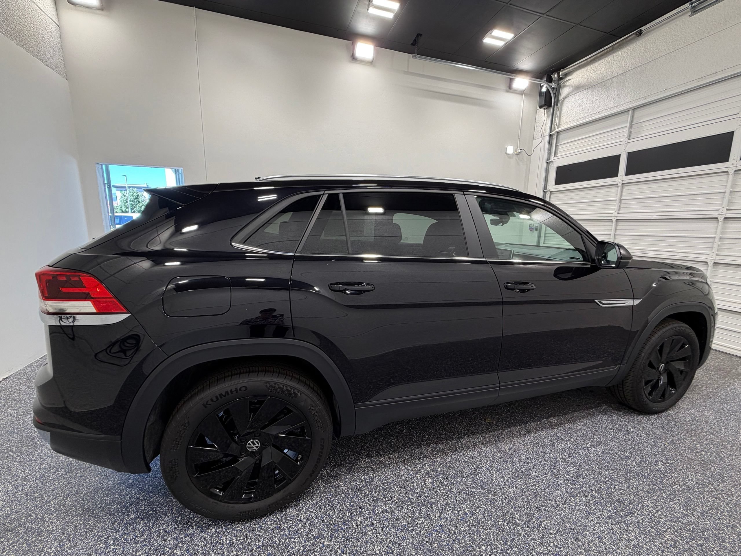 New 2026 Volkswagen Atlas Cross Sport SE AWD/4WD image 7