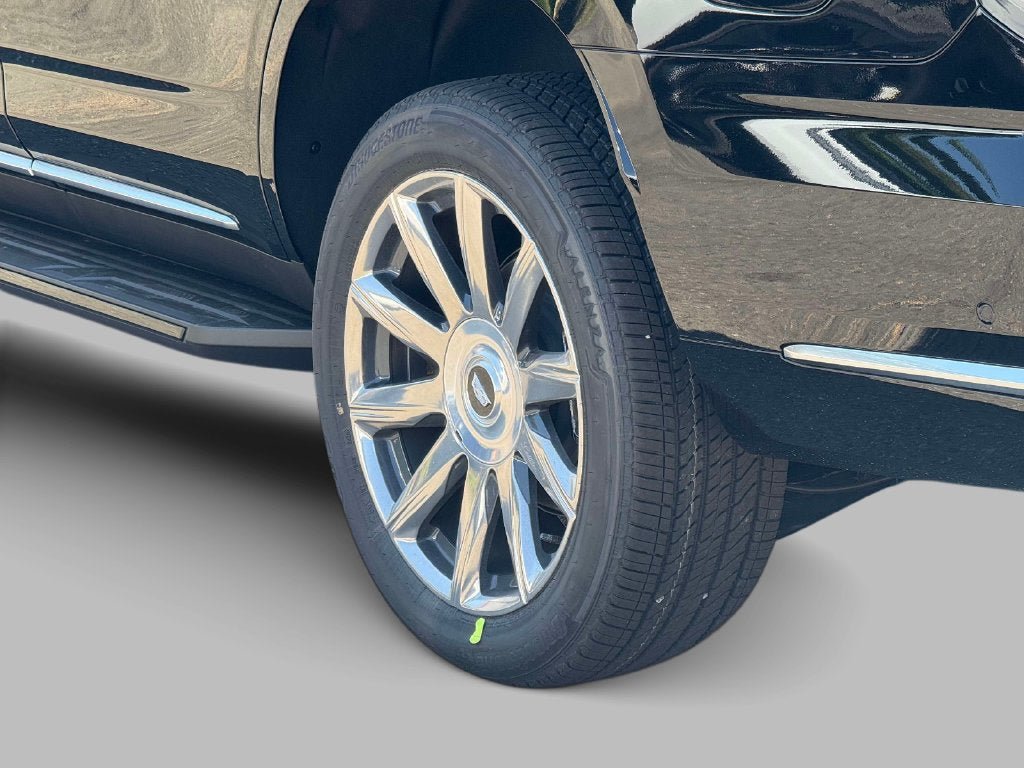 New 2026 Cadillac Escalade 4WD w/ LPO, Floor Liner Package image 10