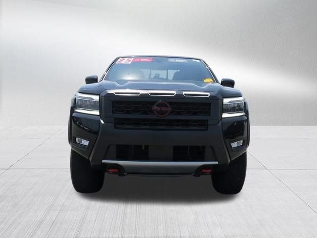 Used 2025 Nissan Frontier PRO-4X AWD/4WD image 8