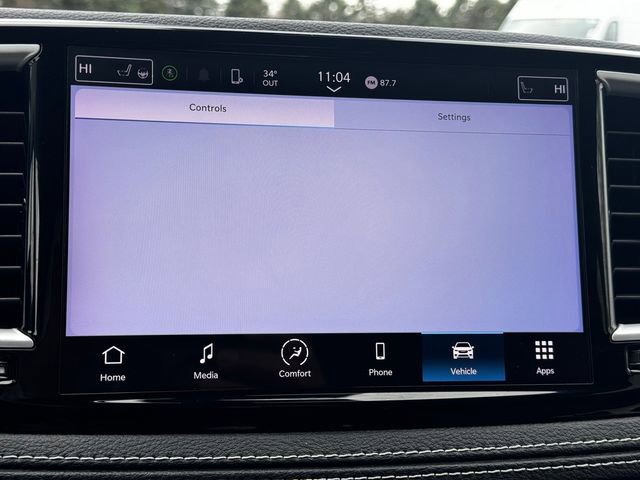 Certified 2023 Chrysler Pacifica Touring-L image 32