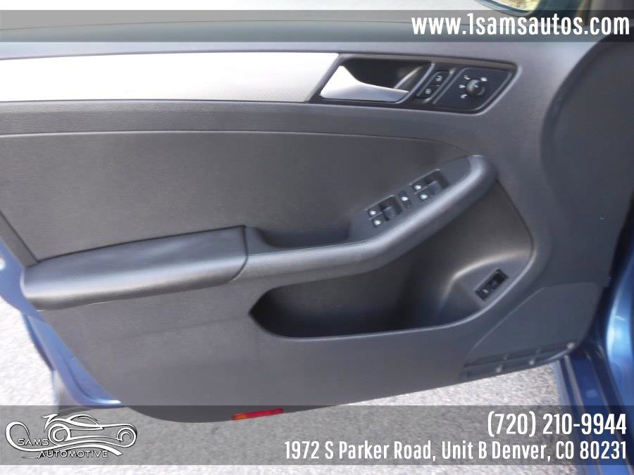 Used 2018 Volkswagen Jetta S image 32