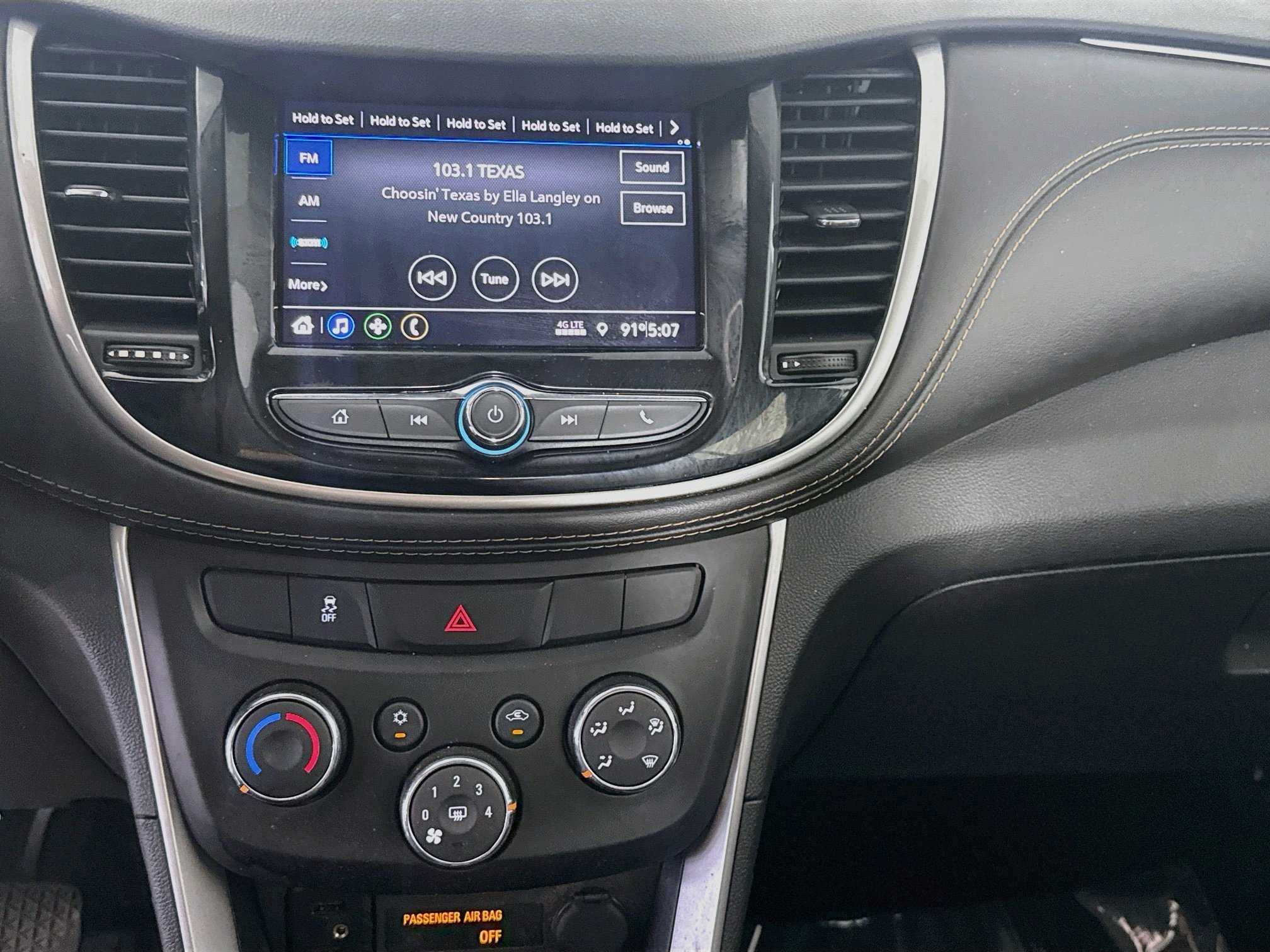 Used 2021 Chevrolet Trax LS FWD image 17
