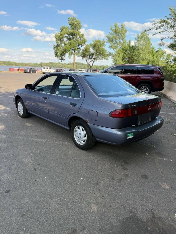 Used 1999 Nissan Sentra XE FWD image 4
