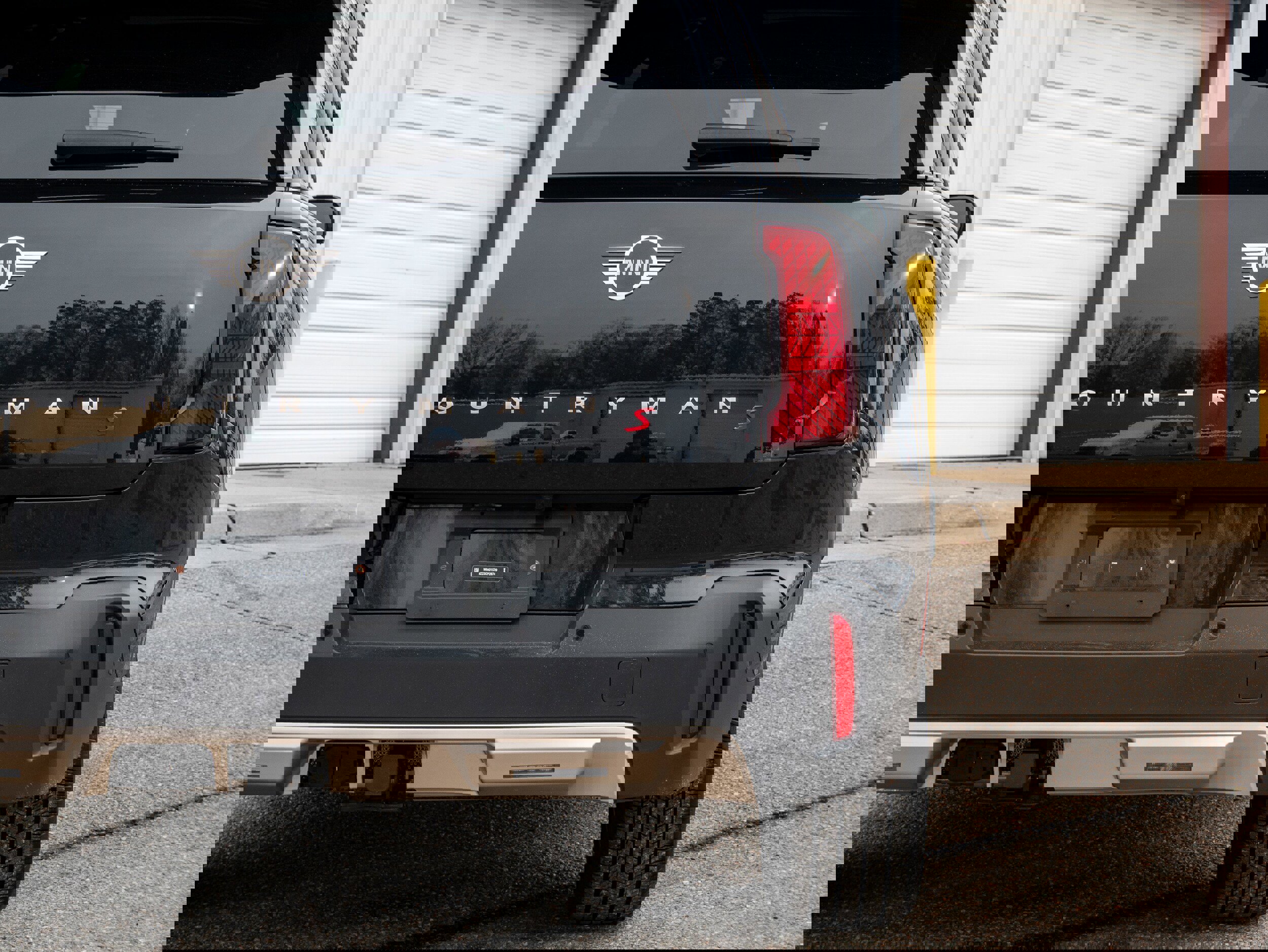 Used 2025 MINI Cooper Countryman S w/ Comfort Package Max image 17