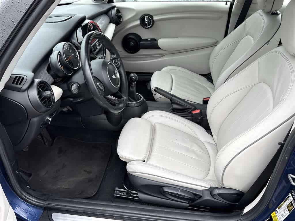 Used 2014 MINI Cooper 2-Door Hardtop FWD image 15