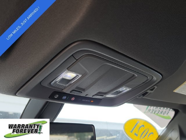 Used 2021 Chevrolet Silverado 1500 LT RWD image 29