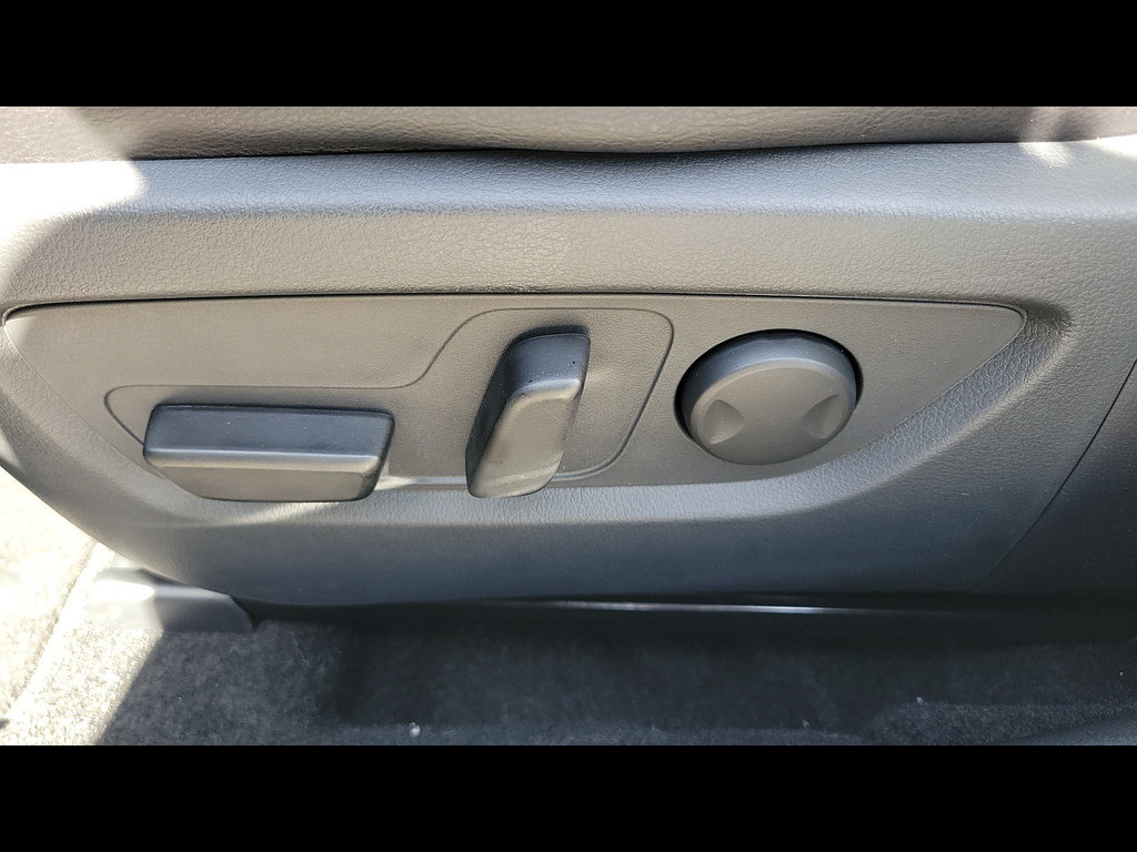New 2026 MAZDA CX-50 AWD 2.5 S w/ Cargo Package image 17