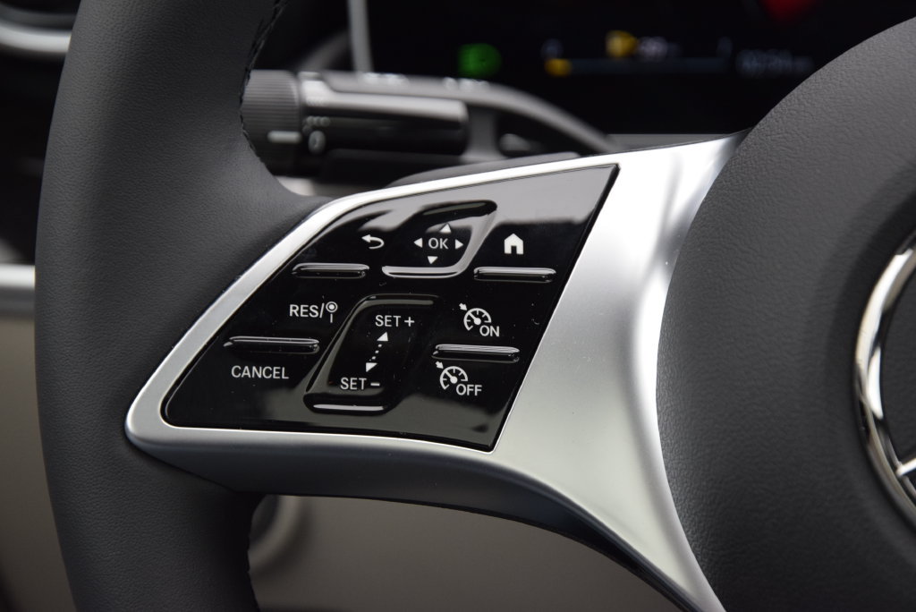 New 2026 Mercedes-Benz C 300 4MATIC Sedan image 24