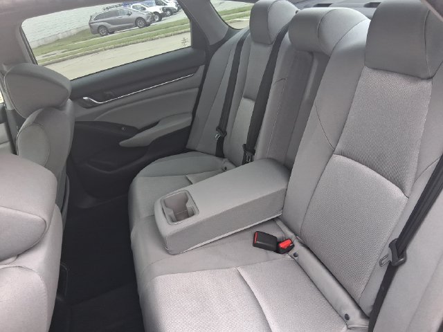 Used 2019 Honda Accord LX image 23