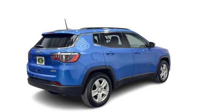 Used 2022 Jeep Compass Latitude FWD image 2