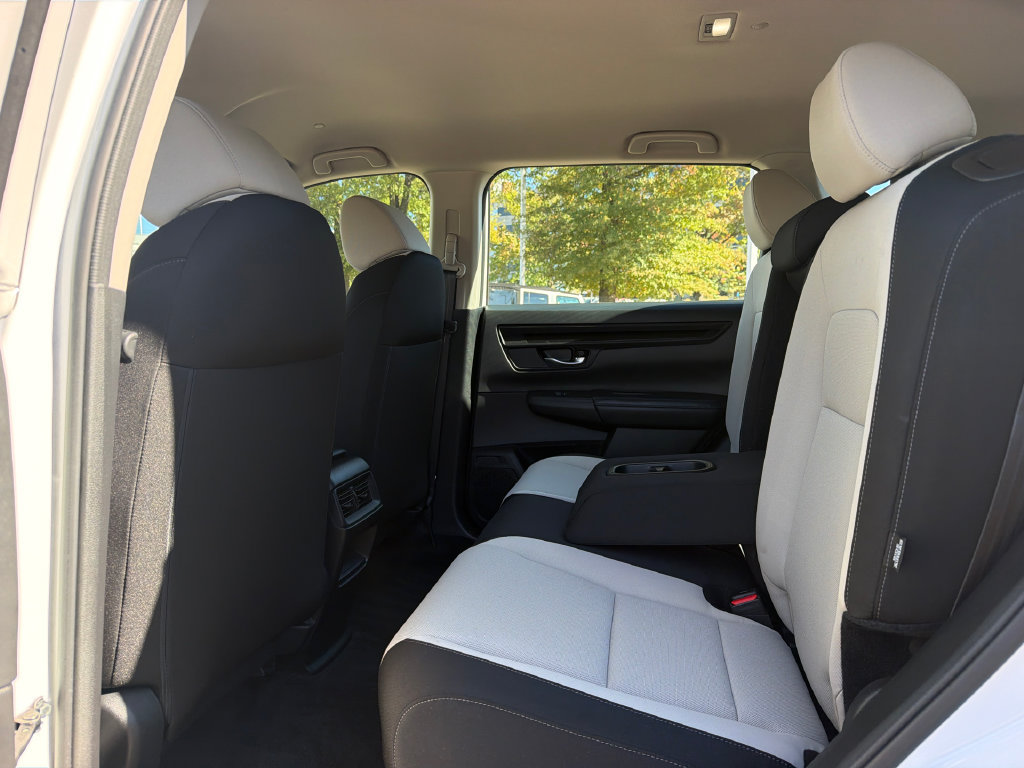 Used 2024 Honda CR-V LX image 18