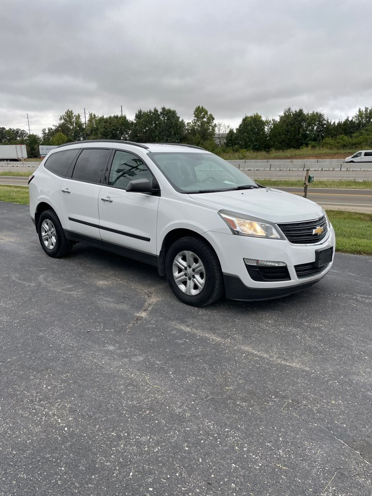 Used 2017 Chevrolet Traverse LS FWD image 7