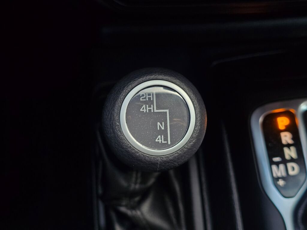 Used 2022 Jeep Gladiator Sport image 32