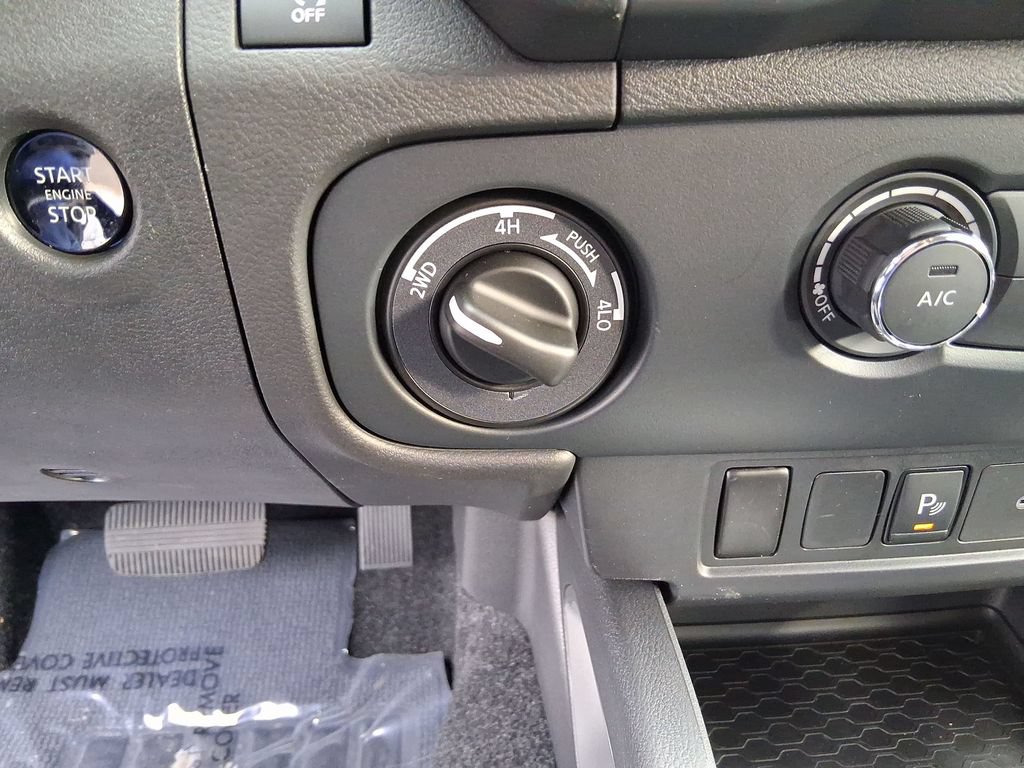 New 2026 Nissan Frontier SV w/ Tow Package AWD/4WD image 20