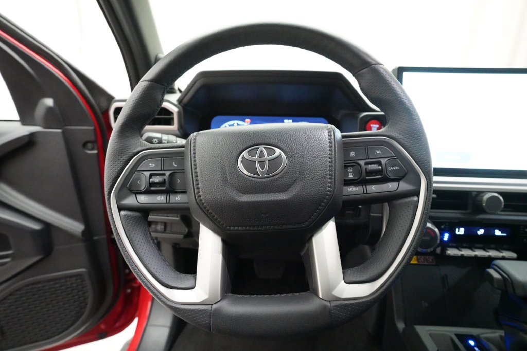 Used 2026 Toyota 4Runner TRD Off-Road Premium w/ Tow Technology Package AWD/4WD image 4