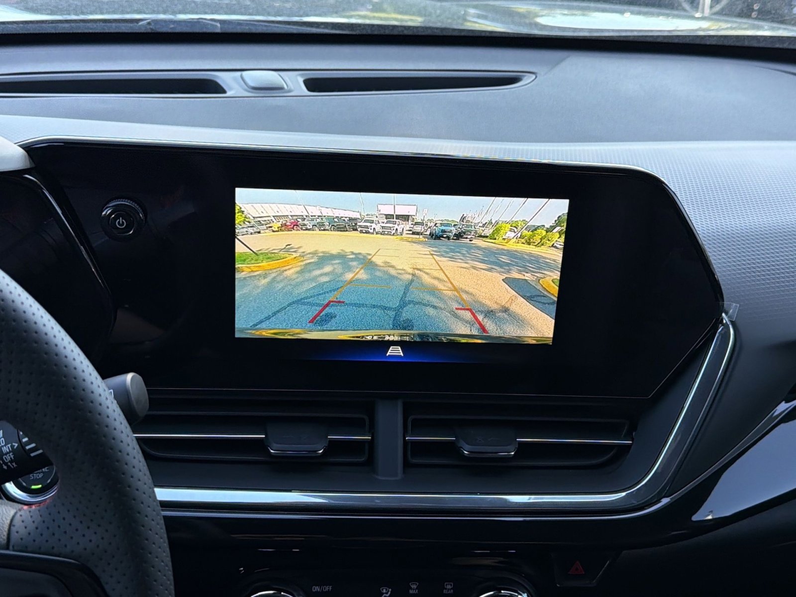 New 2026 Chevrolet Trax RS w/ Driver Confidence Package FWD image 19