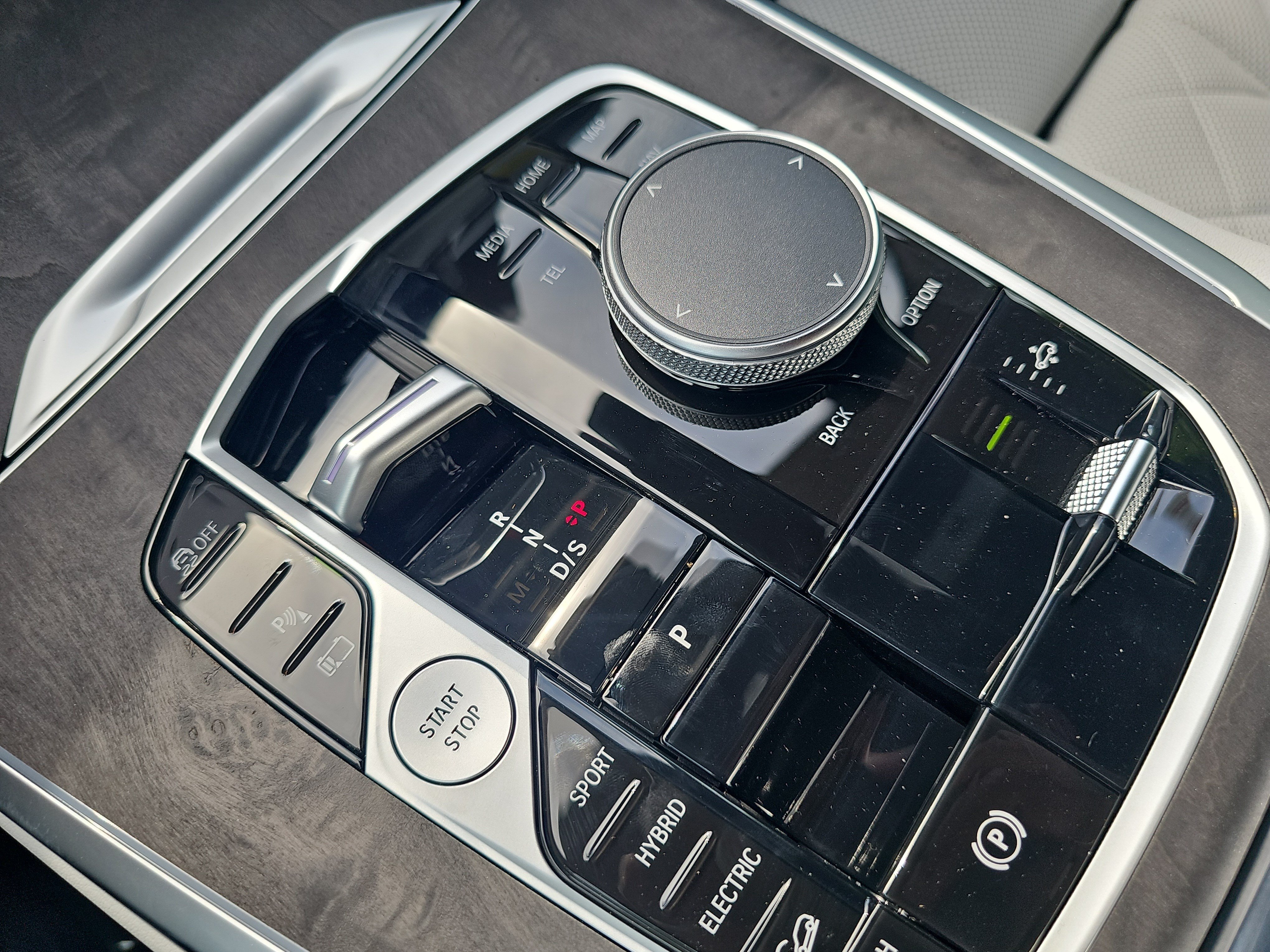 New 2026 BMW X5 xDrive50e AWD/4WD image 25