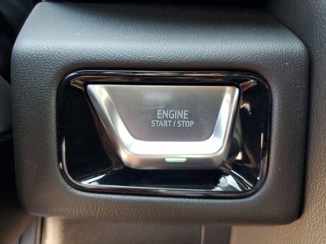 New 2026 GMC Yukon Denali w/ Denali Reserve Package AWD/4WD image 24
